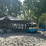 Bad Hoophuizen L-cube 6 Nr Eik 19 *