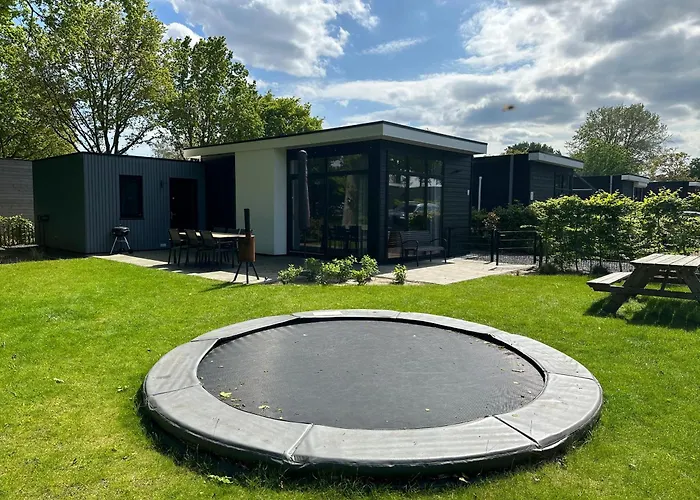 Holiday home Bad Hoophuizen L-cube 6 Nr Eik 19 Hulshorst