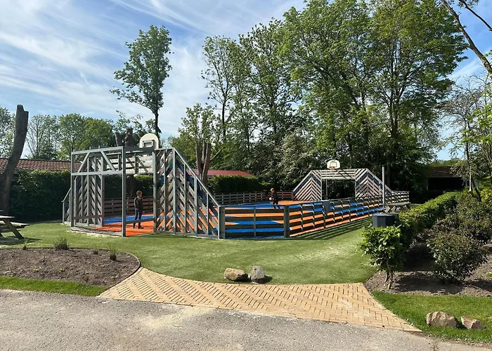 Bad Hoophuizen L-cube 6 Nr Eik 19